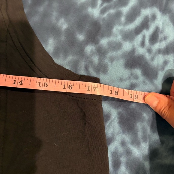 3480 Lululemon Lot Of Tank Tops (3) - Picture 2 of 8